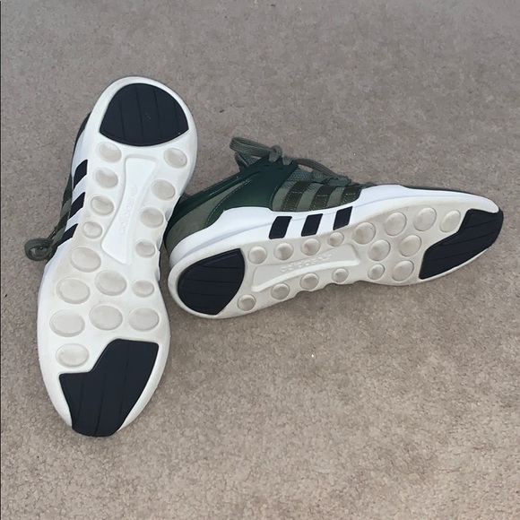 🟩 NEW MARKDOWNS 🟩 : ADIDAS EQT RUNNING SHOES - Picture 3 of 7